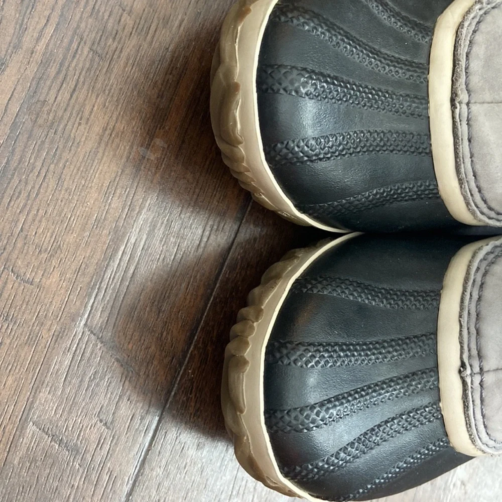 Sorel Waterproof ladies boots- size 7 - Picture 6 of 8